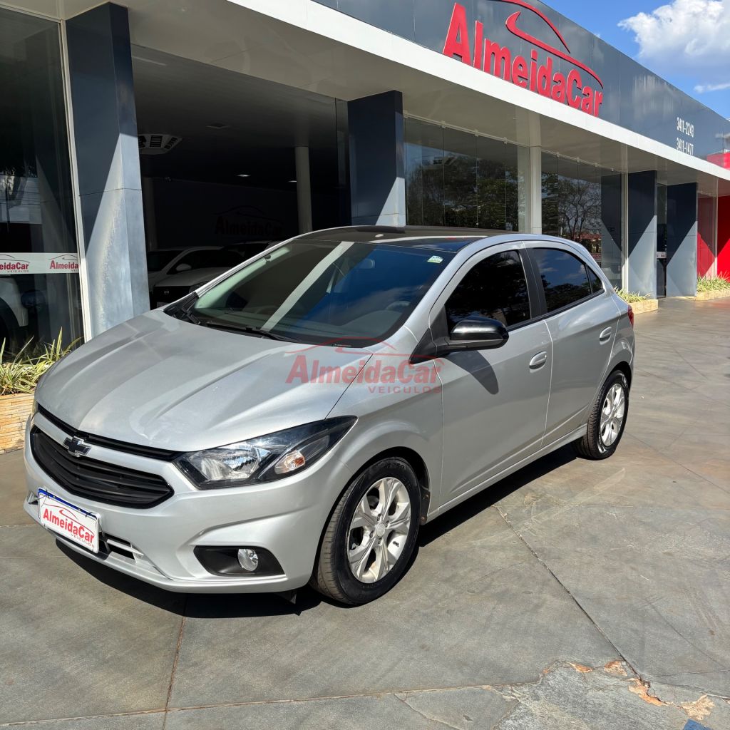 Chevrolet ONIX 2021