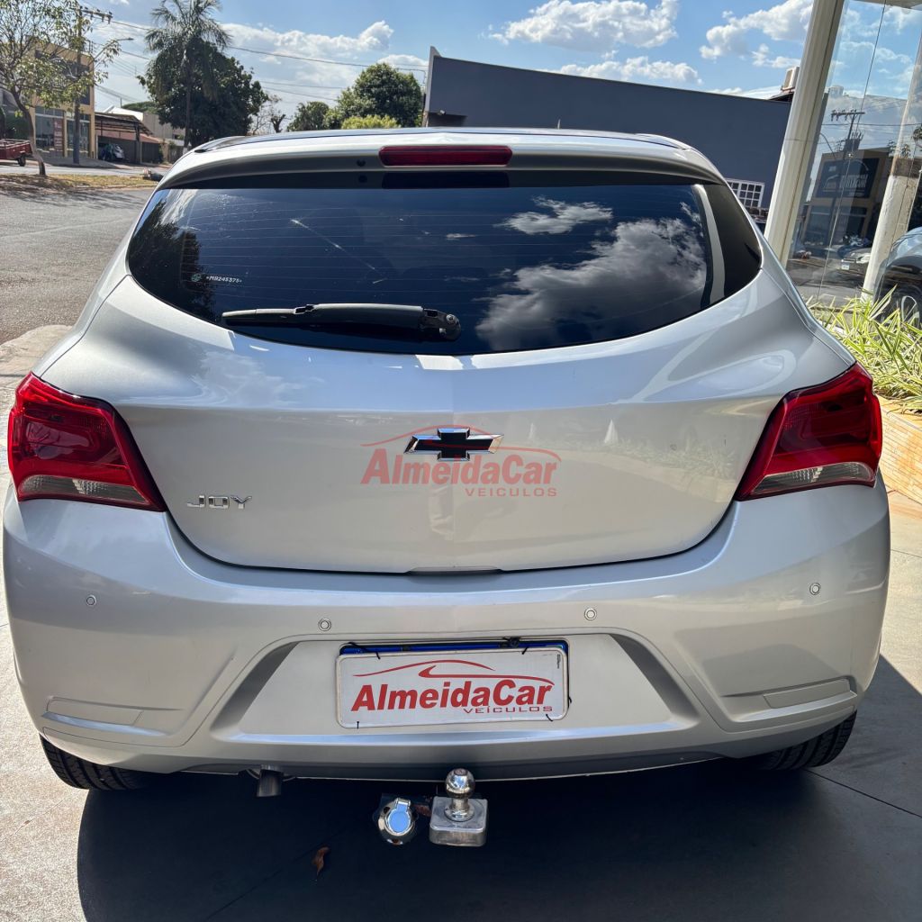 Chevrolet ONIX 2021 — foto 3